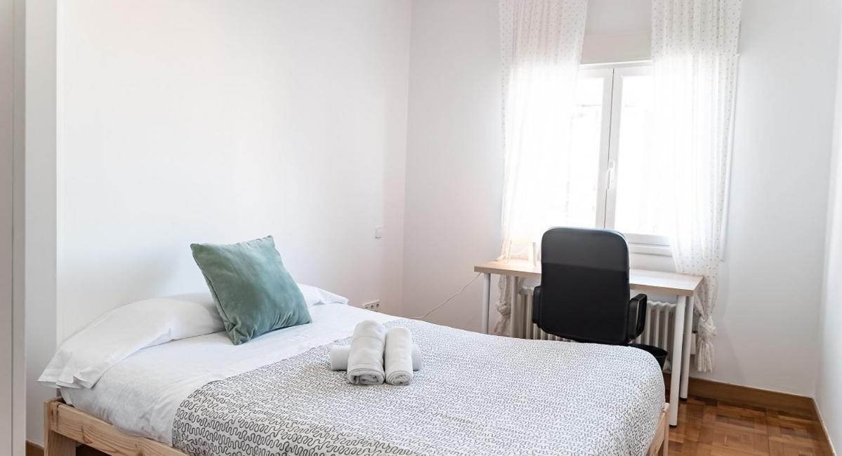 Adaptado Y Comodo Apartamento En Iturrama 潘普洛纳 外观 照片